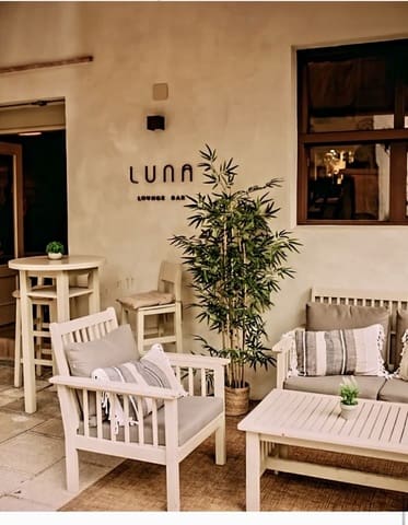 Restaurante/Bar para venda em Estepona - 240 000 € (Ref: 9891177)
