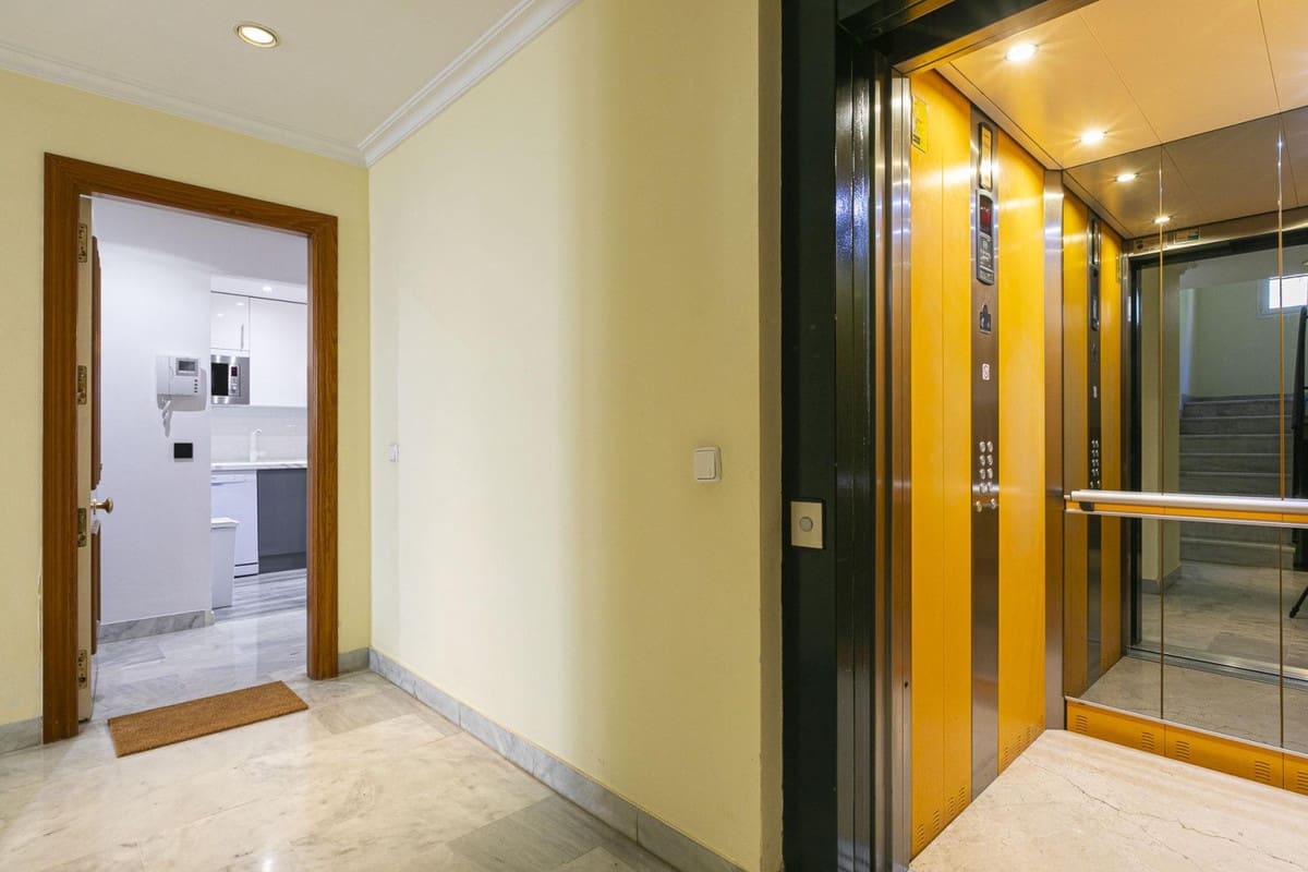 2 camera da letto Appartamento in vendita in Nueva Andalucia con piscina garage - 514.856 € (Rif: 9891183)