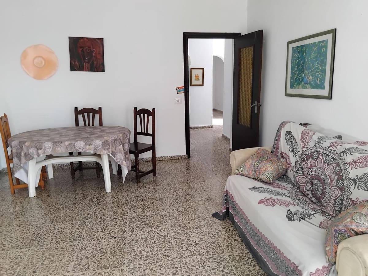 6 bedroom Commercial for sale in Marbella - € 2,100,000 (Ref: 9891189)