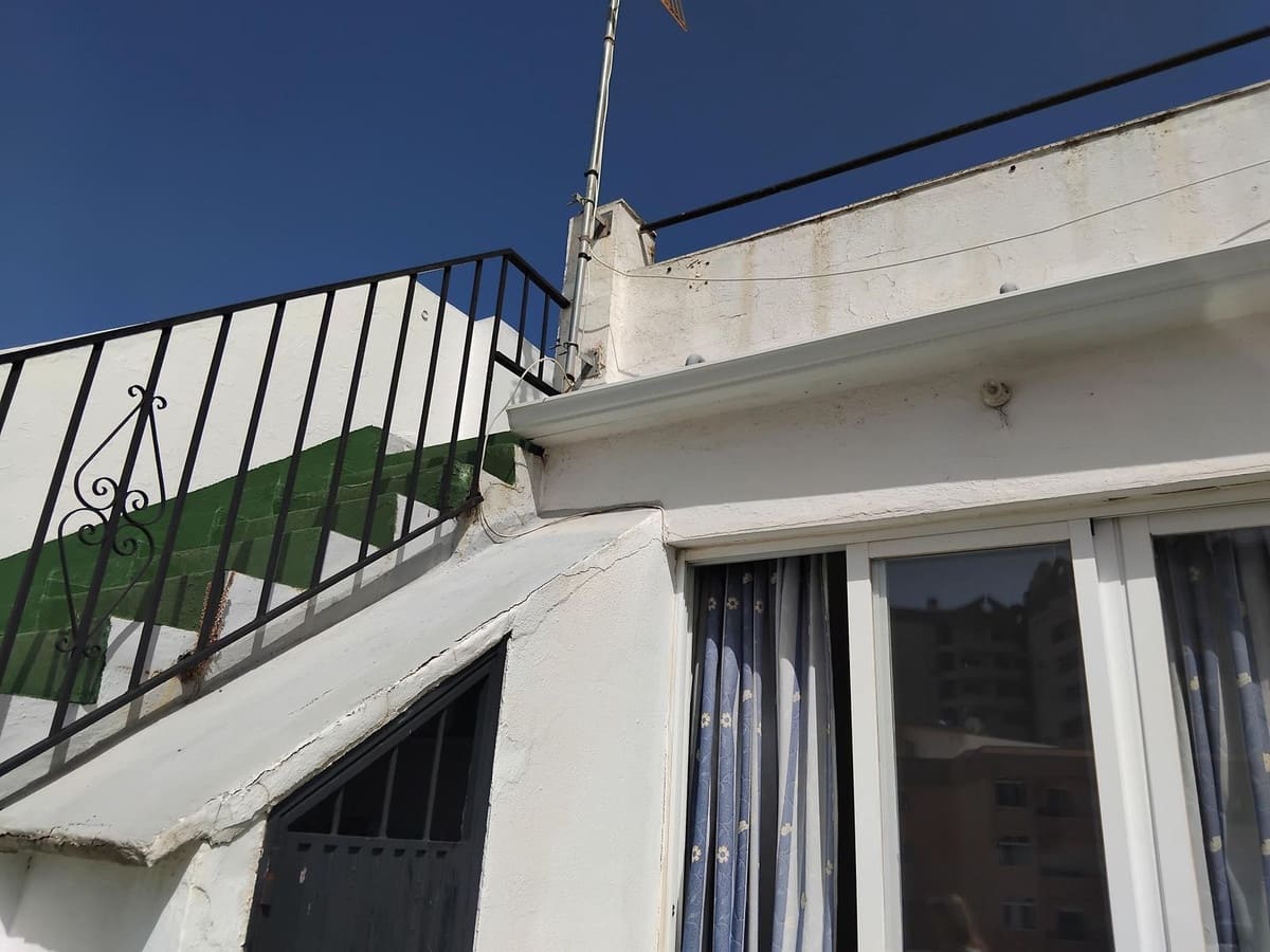 6 bedroom Commercial for sale in Marbella - € 2,100,000 (Ref: 9891189)
