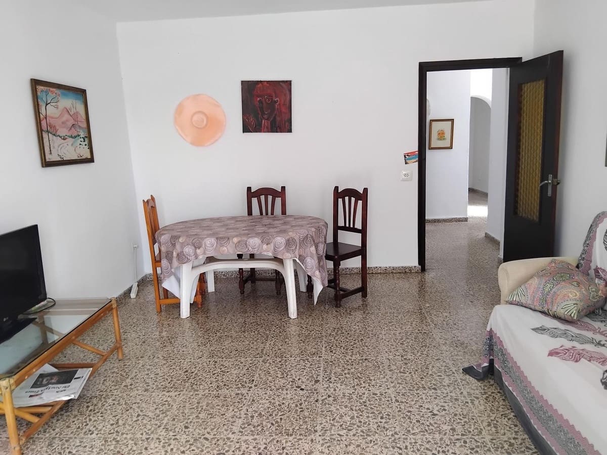 6 bedroom Commercial for sale in Marbella - € 2,100,000 (Ref: 9891189)