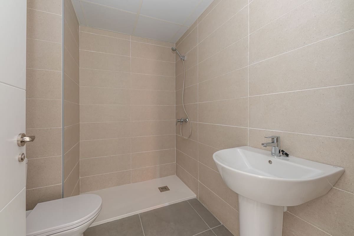 3 bedroom Apartment for sale in Benalmadena with pool garage - € 598,000 (Ref: 9891190)