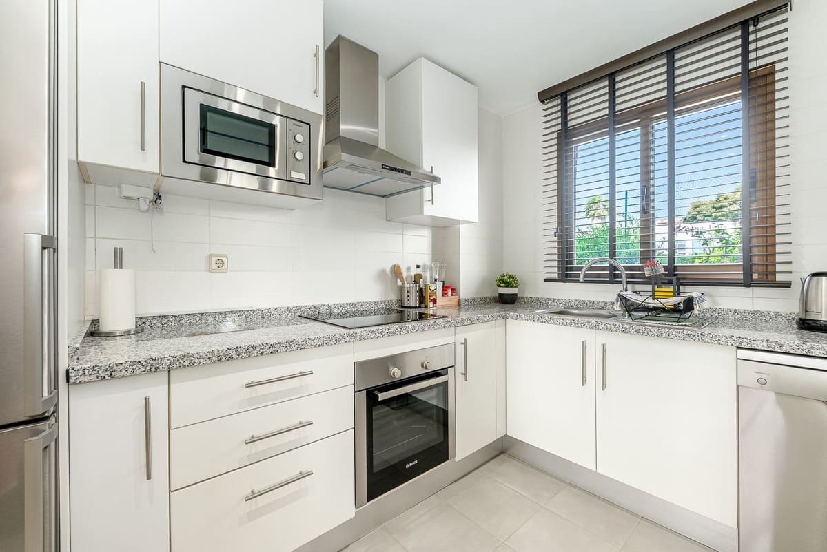 2 soveværelse Lejlighed til salg i Casares med swimmingpool garage - € 459.000 (Ref: 9956267)