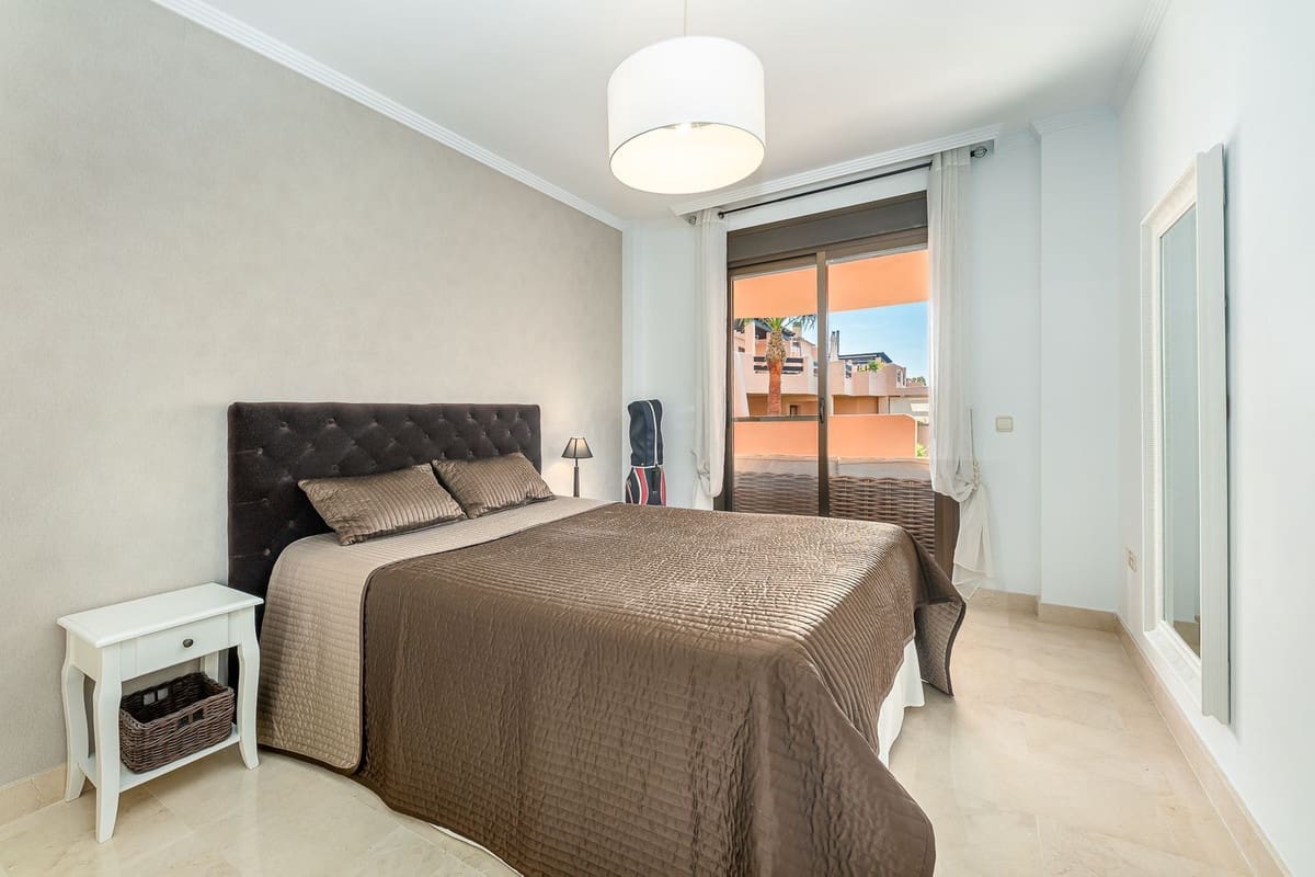 2 soveværelse Lejlighed til salg i Casares med swimmingpool garage - € 459.000 (Ref: 9956267)