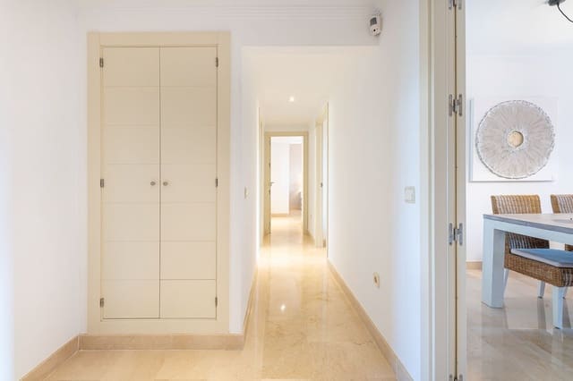 2 soveværelse Lejlighed til salg i Casares med swimmingpool garage - € 459.000 (Ref: 9956267)