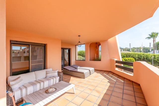 2 soveværelse Lejlighed til salg i Casares med swimmingpool garage - € 459.000 (Ref: 9956267)