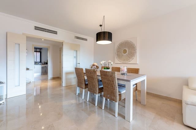 2 soveværelse Lejlighed til salg i Casares med swimmingpool garage - € 459.000 (Ref: 9956267)