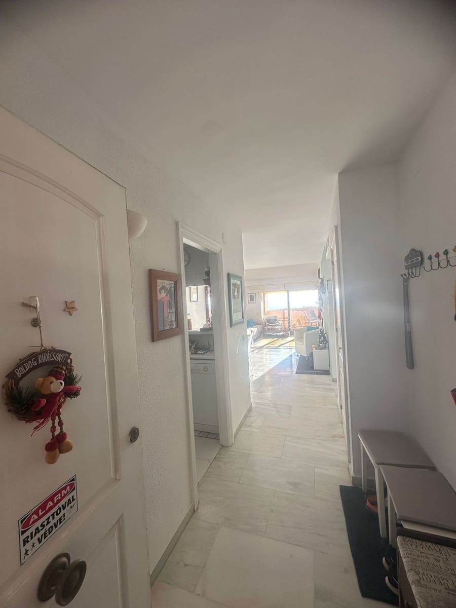 2 makuuhuone Huoneisto vuokrattavana paikassa Calahonda mukana uima-altaan 
autotalli - 1 350 € (Ref: 9965950)