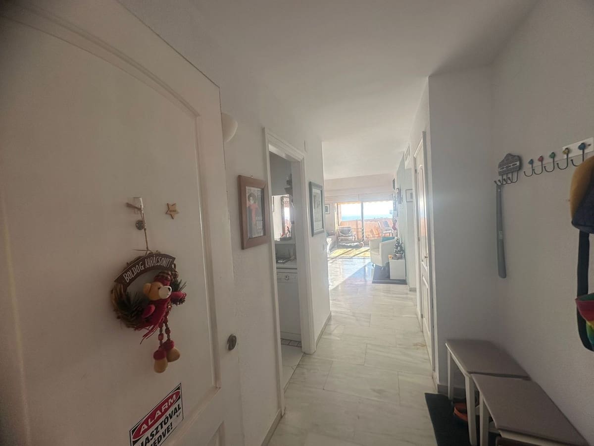 2 makuuhuone Huoneisto vuokrattavana paikassa Calahonda mukana uima-altaan 
autotalli - 1 350 € (Ref: 9965950)