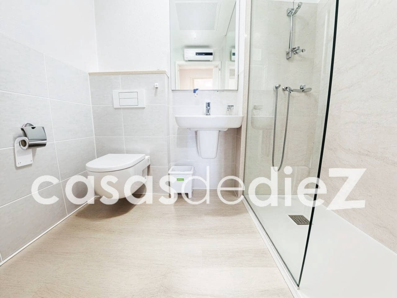 3 quarto Casa em Banda para venda em Oliva Nova com piscina garagem - 493 000 € (Ref: 10044249)