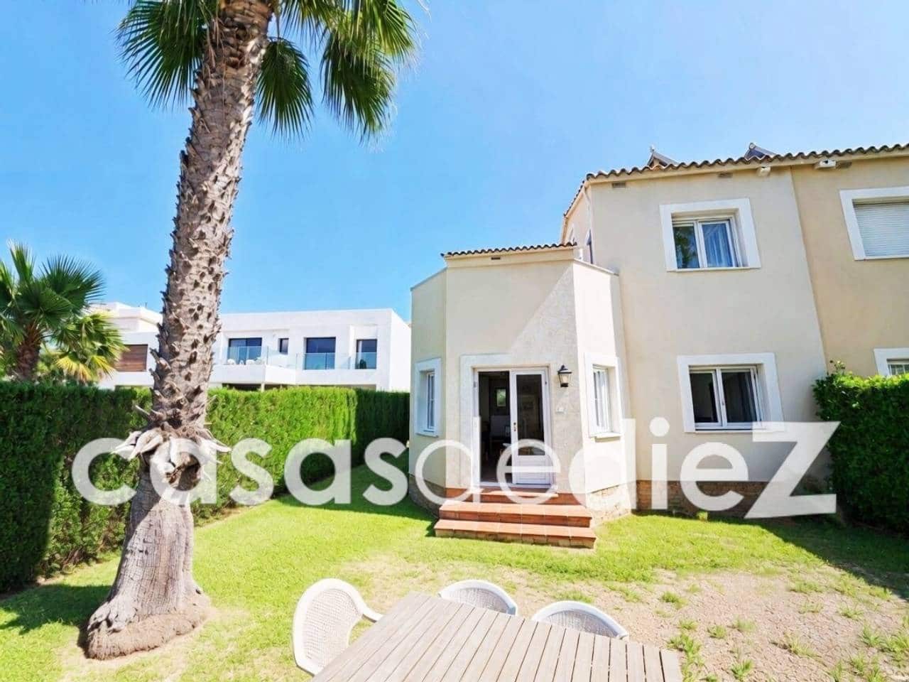 3 quarto Casa em Banda para venda em Oliva Nova com piscina garagem - 493 000 € (Ref: 10044249)