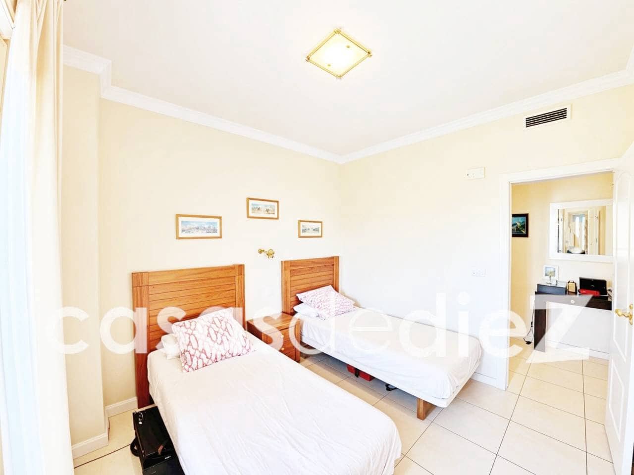2 chambre Appartement à vendre à Oliva Nova avec piscine garage - 490 000 € (Ref: 10044250)