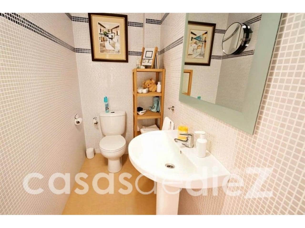 3 bedroom Townhouse for sale in Oliva Nova with pool garage - € 315,000 (Ref: 9425856)