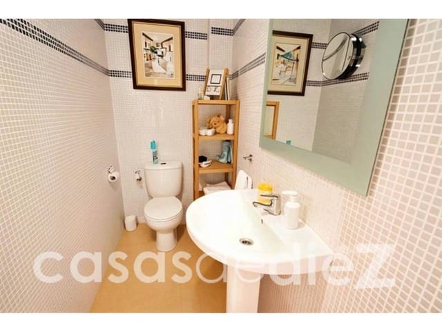 3 sypialnia Dom na sprzedaż w Oliva Nova, Oliva z basenem garażem - 315 000 € (Ref: 9425856)