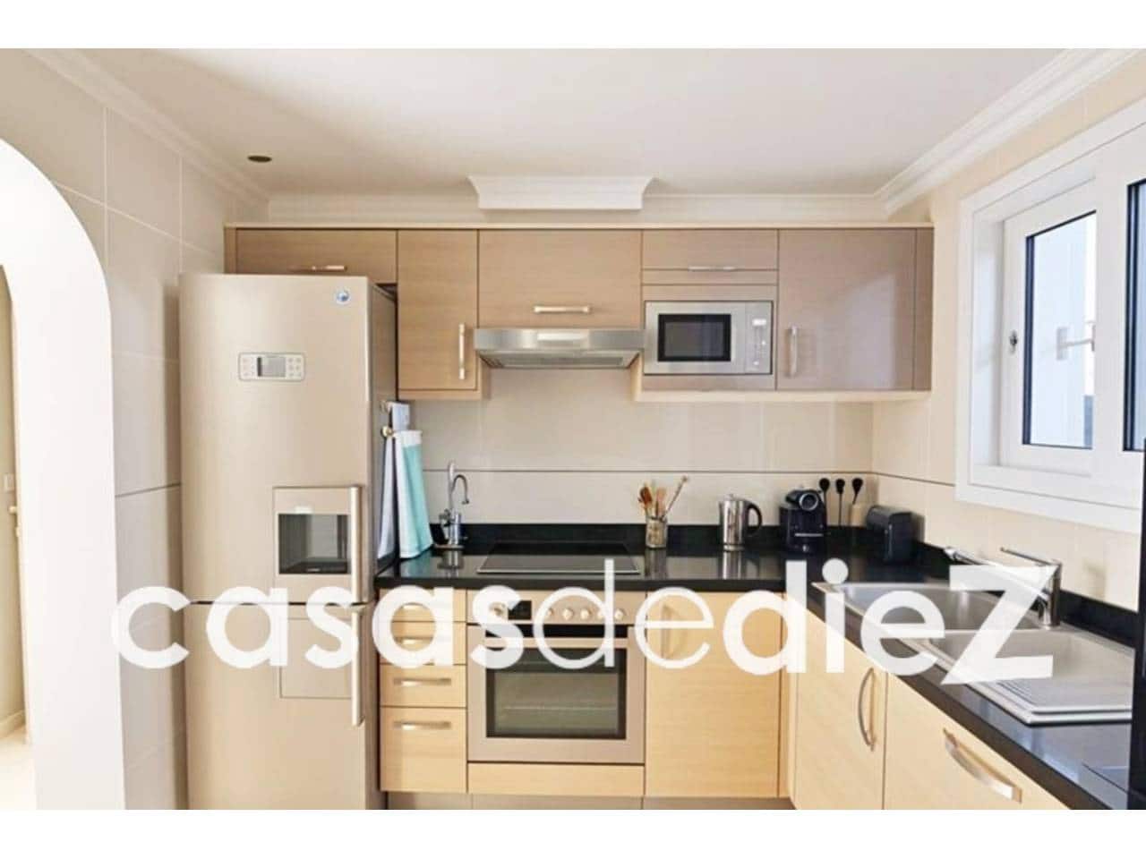 3 bedroom Villa for sale in Oliva Nova with pool garage - € 595,000 (Ref: 9425857)