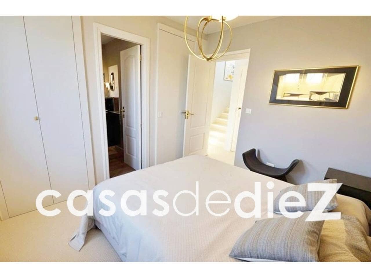 3 bedroom Villa for sale in Oliva Nova with pool garage - € 595,000 (Ref: 9425857)