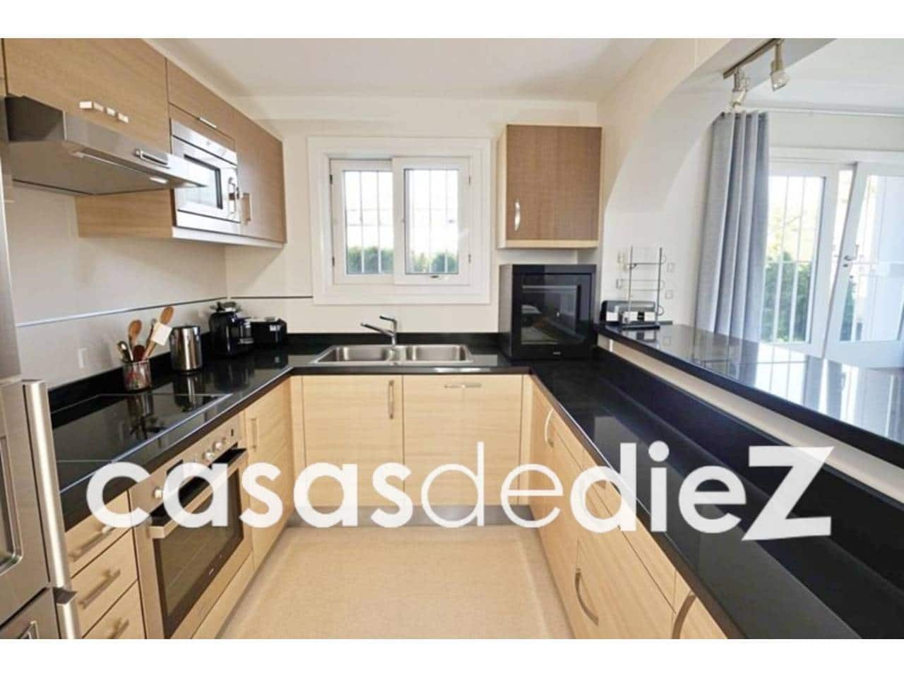 3 bedroom Villa for sale in Oliva Nova with pool garage - € 595,000 (Ref: 9425857)