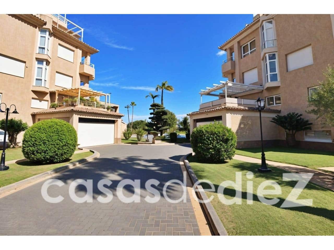 1 chambre Appartement à vendre à Oliva Nova avec piscine garage - 208 000 € (Ref: 9425859)