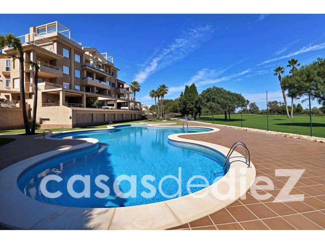 1 chambre Appartement à vendre à Oliva Nova avec piscine garage - 208 000 € (Ref: 9425859)