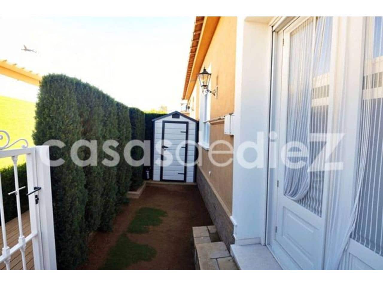 2 sypialnia Dom szeregowy na sprzedaż w Oliva Nova z basenem garażem - 245 000 € (Ref: 9425860)