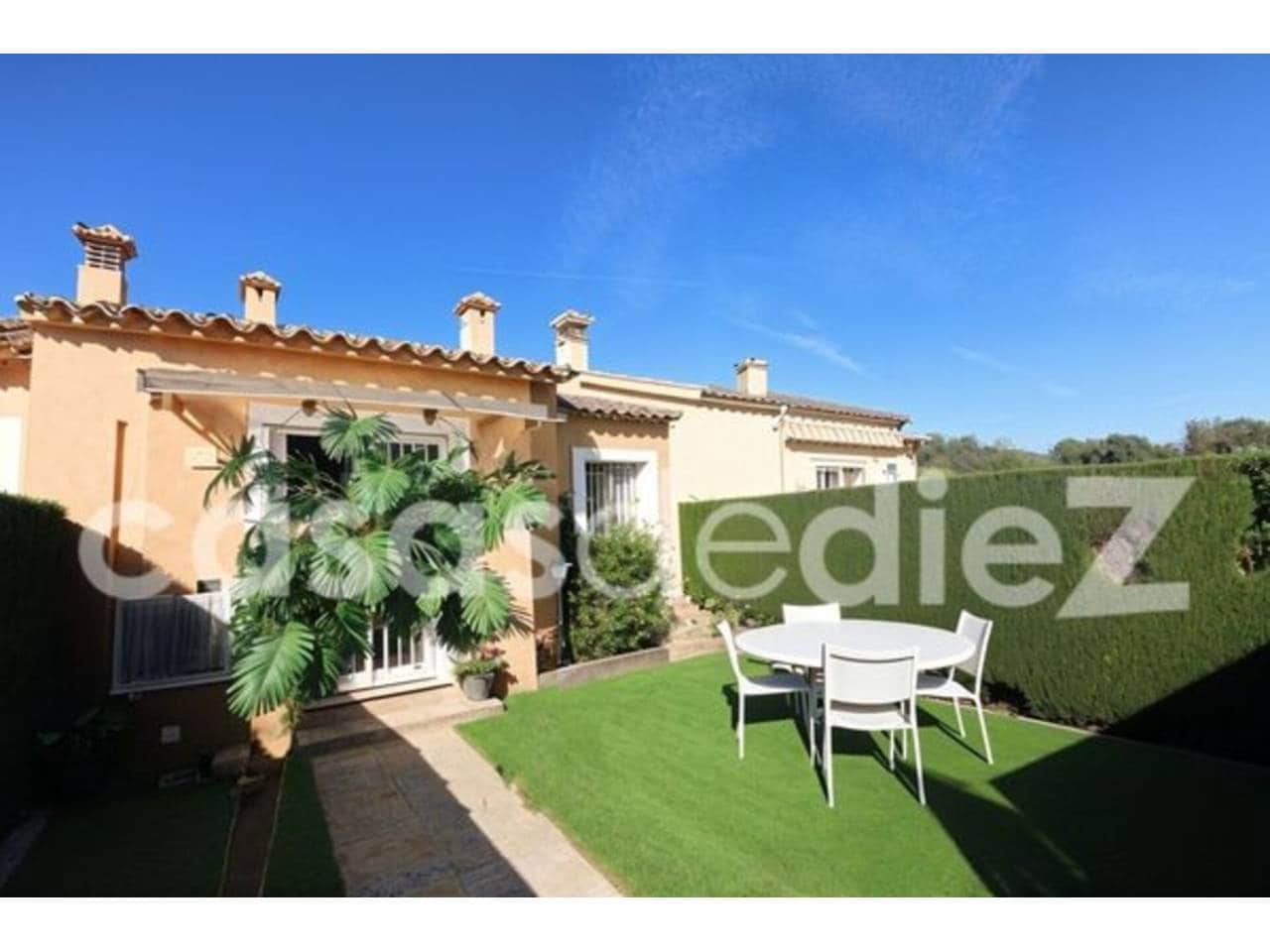 2 sypialnia Dom szeregowy na sprzedaż w Oliva Nova z basenem garażem - 245 000 € (Ref: 9425860)