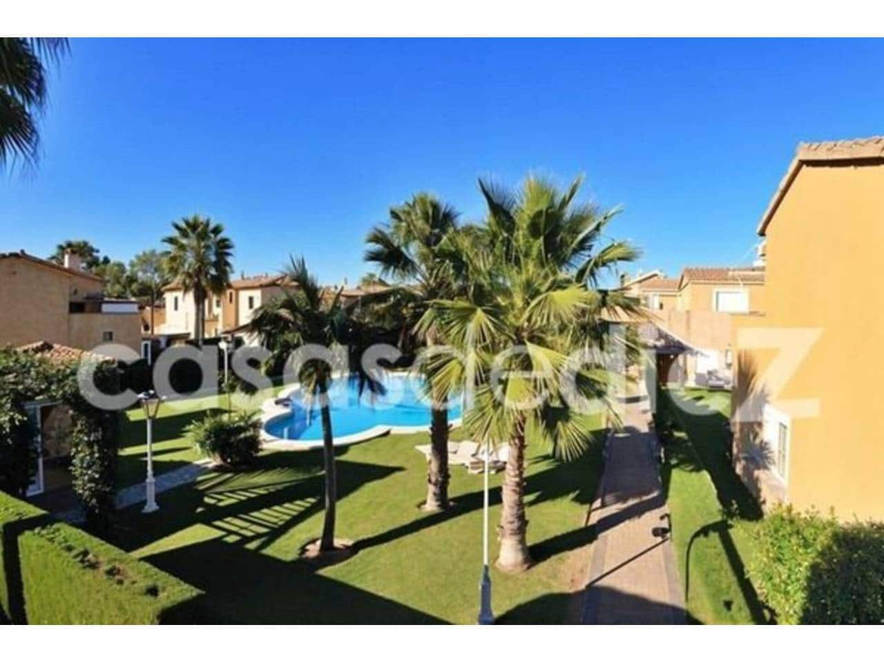 2 sypialnia Dom szeregowy na sprzedaż w Oliva Nova z basenem garażem - 245 000 € (Ref: 9425860)