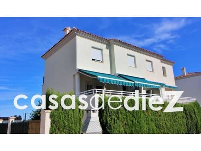 4 chambre Villa/Maison Mitoyenne à vendre à Oliva Nova, Oliva avec piscine garage - 299 500 € (Ref: 9425861)