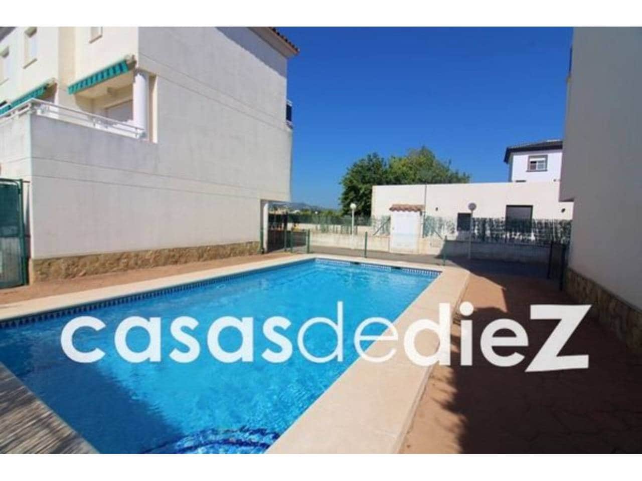 4 sypialnia Dom szeregowy na sprzedaż w Oliva Nova z basenem garażem - 299 500 € (Ref: 9425861)