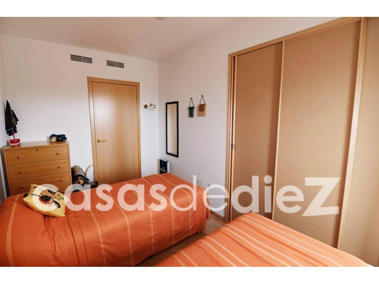 2 soveværelse Lejlighed til salg i Oliva Nova med swimmingpool garage - € 229.000 (Ref: 9425862)