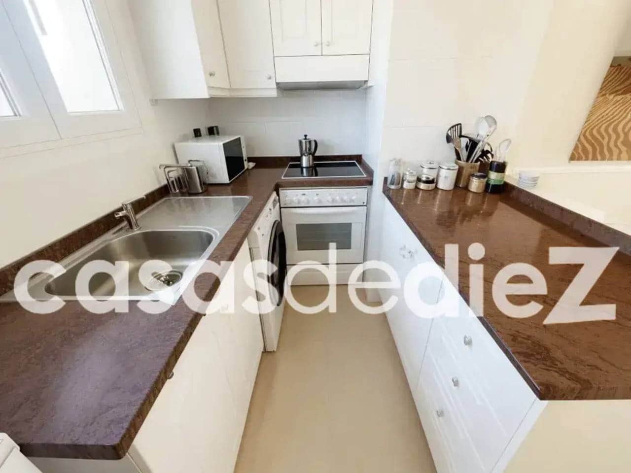 2 soveværelse Lejlighed til salg i Oliva Nova med swimmingpool garage - € 235.000 (Ref: 9425865)