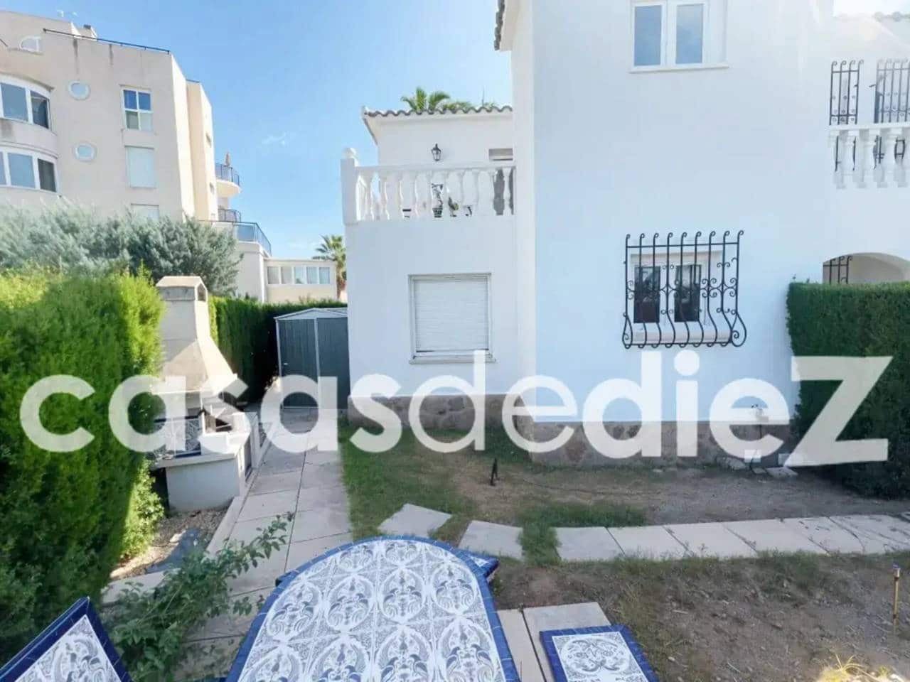 2 soveværelse Lejlighed til salg i Oliva Nova med swimmingpool garage - € 235.000 (Ref: 9425865)