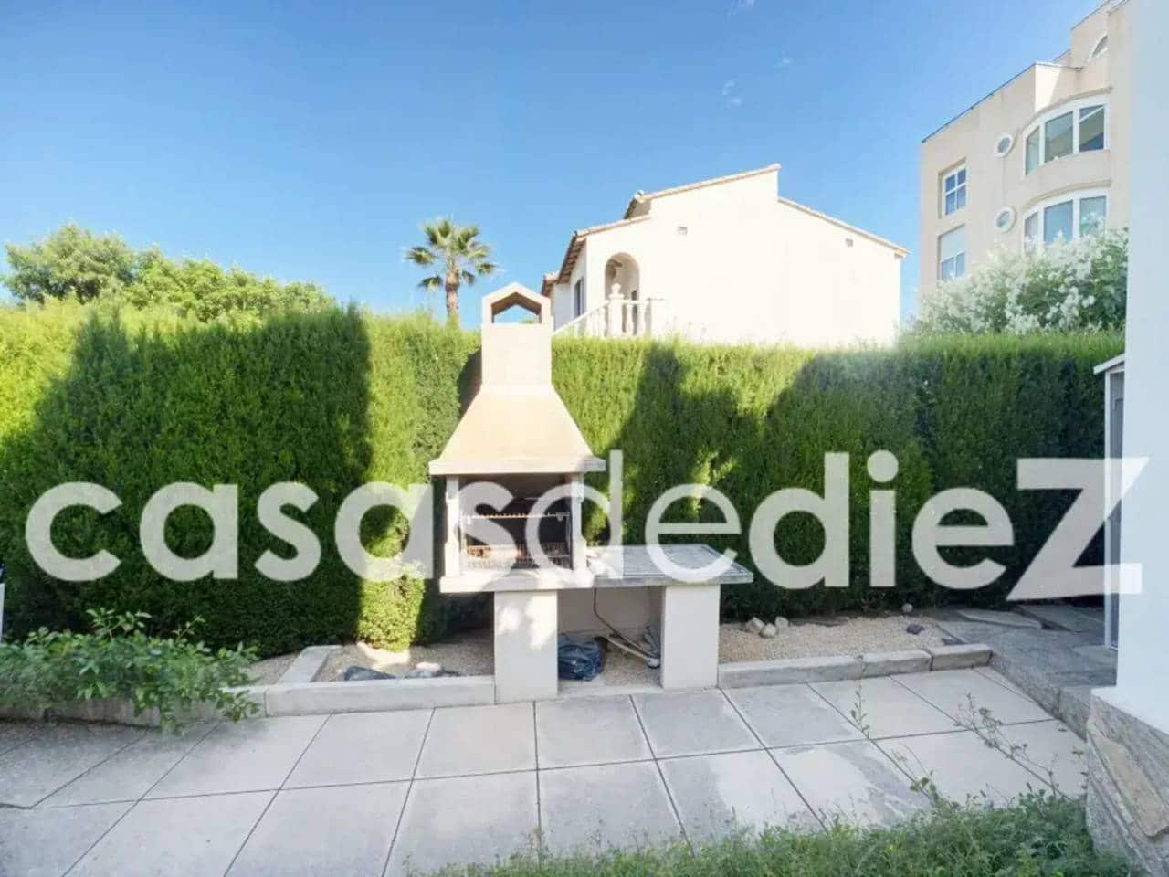 2 soveværelse Lejlighed til salg i Oliva Nova med swimmingpool garage - € 235.000 (Ref: 9425865)