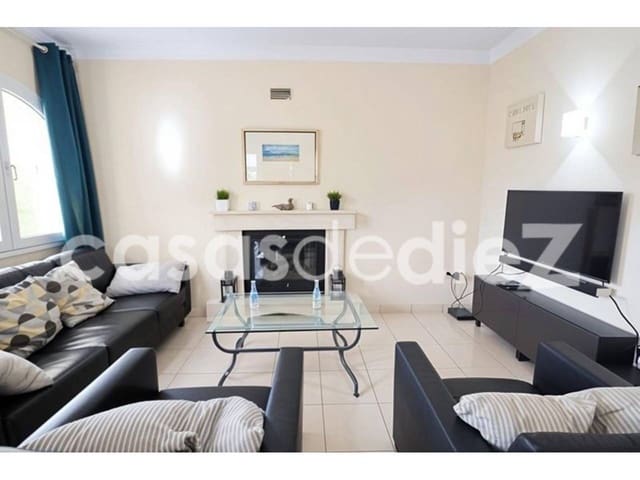 3 chambre Villa/Maison à vendre à Oliva Nova, Oliva avec piscine garage - 549 900 € (Ref: 9425868)