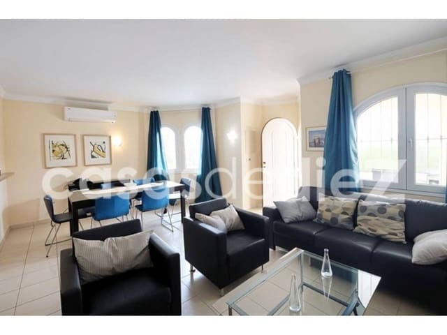 3 chambre Villa/Maison à vendre à Oliva Nova, Oliva avec piscine garage - 549 900 € (Ref: 9425868)