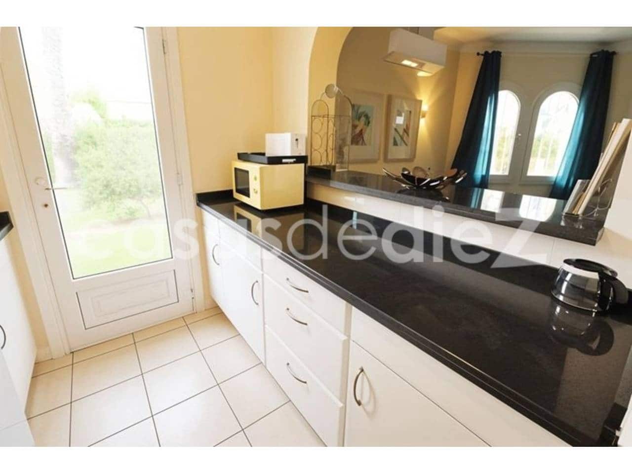 3 bedroom Villa for sale in Oliva Nova with pool garage - € 549,900 (Ref: 9425868)