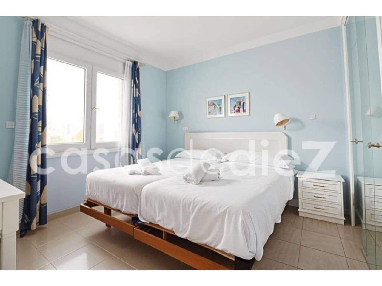 3 bedroom Villa for sale in Oliva Nova with pool garage - € 549,900 (Ref: 9425868)