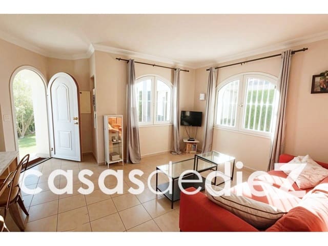 3 chambre Villa/Maison à vendre à Oliva Nova, Oliva avec piscine garage - 485 000 € (Ref: 9425869)