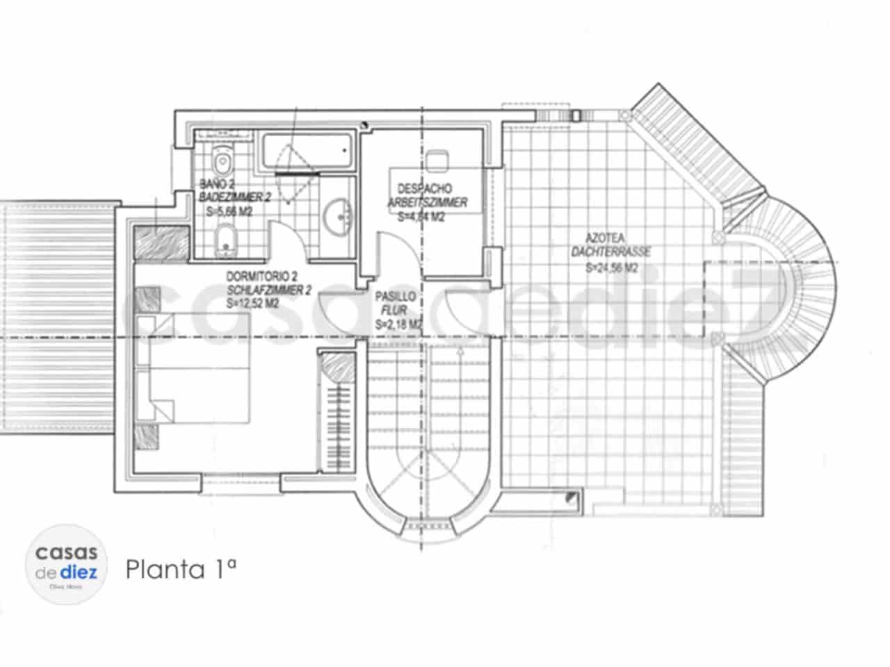 3 bedroom Villa for sale in Oliva Nova with pool garage - € 485,000 (Ref: 9425869)