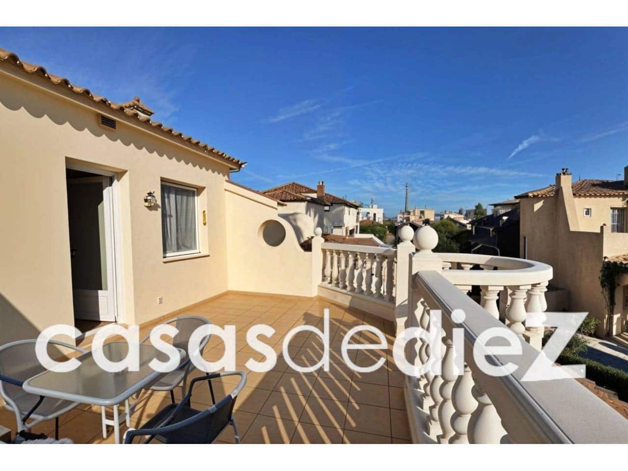 3 bedroom Villa for sale in Oliva Nova with pool garage - € 485,000 (Ref: 9425869)