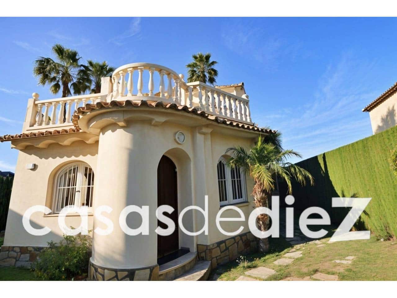 3 bedroom Villa for sale in Oliva Nova with pool garage - € 485,000 (Ref: 9425869)