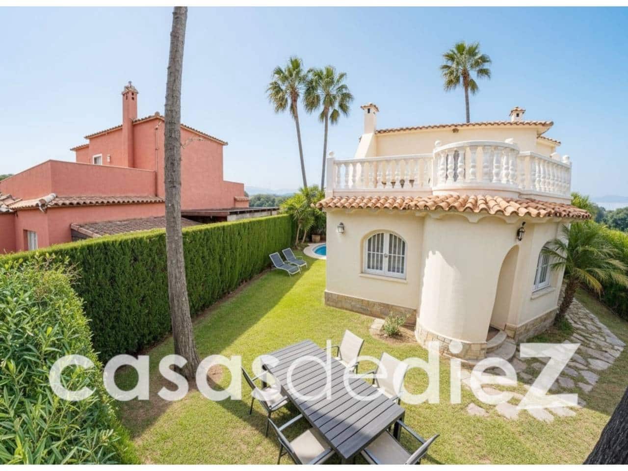 3 bedroom Villa for sale in Oliva Nova with pool garage - € 470,000 (Ref: 9425869)