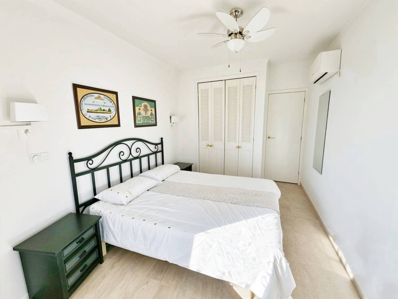 4 bedroom Villa for sale in Oliva Nova with pool garage - € 868,000 (Ref: 9425870)