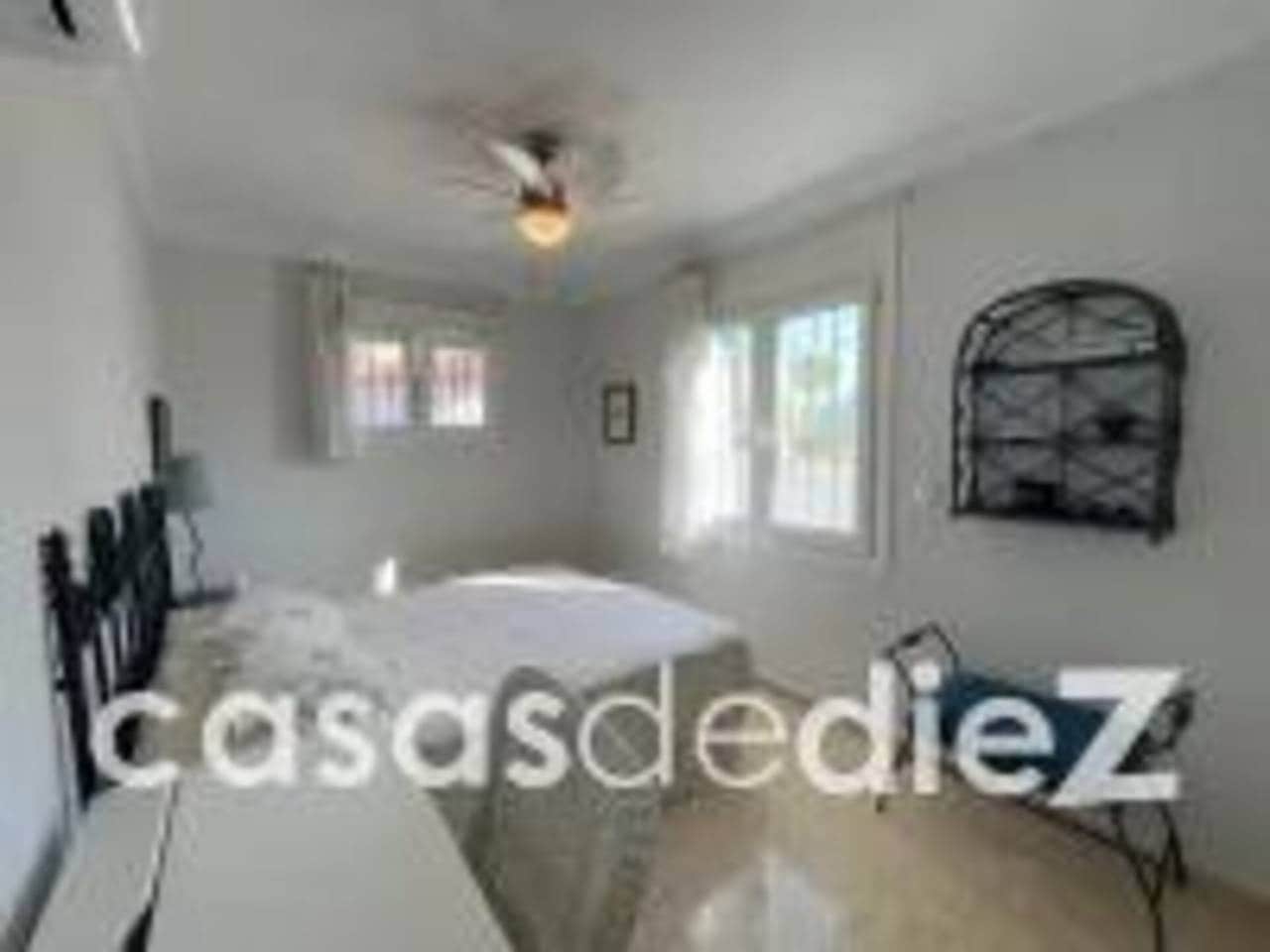 4 bedroom Villa for sale in Oliva Nova with pool garage - € 868,000 (Ref: 9425870)