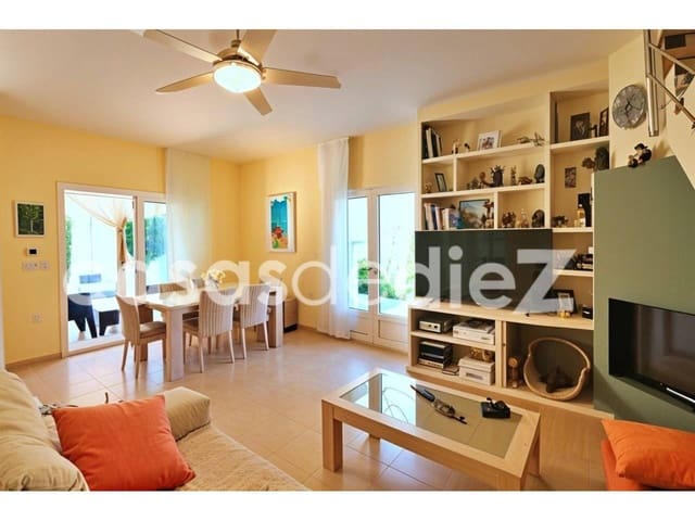 4 chambre Villa/Maison à vendre à Oliva Nova, Oliva avec piscine garage - 825 000 € (Ref: 9425871)