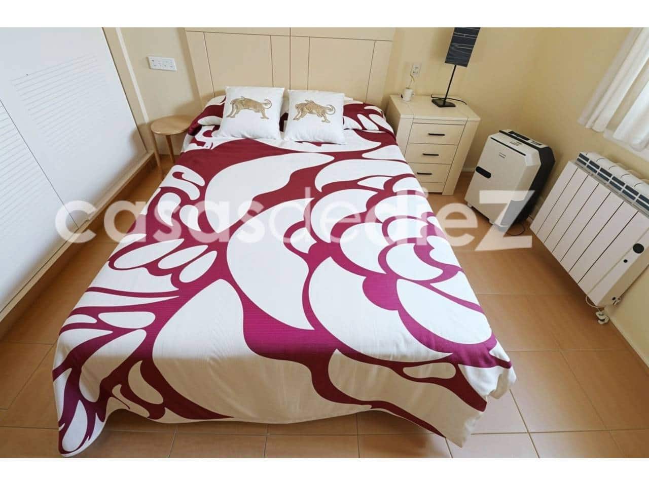 4 bedroom Villa for sale in Oliva Nova with pool garage - € 825,000 (Ref: 9425871)