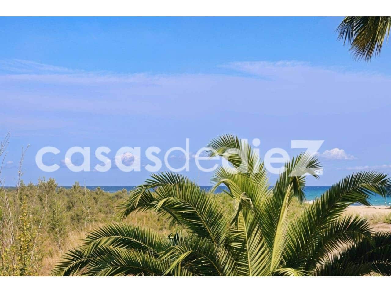 4 bedroom Villa for sale in Oliva Nova with pool garage - € 825,000 (Ref: 9425871)