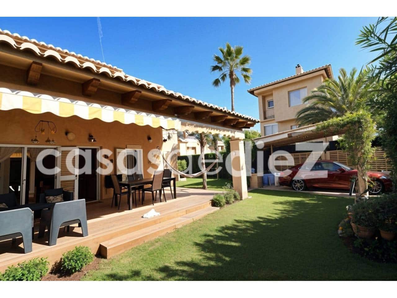 4 bedroom Villa for sale in Oliva Nova with pool garage - € 825,000 (Ref: 9425871)