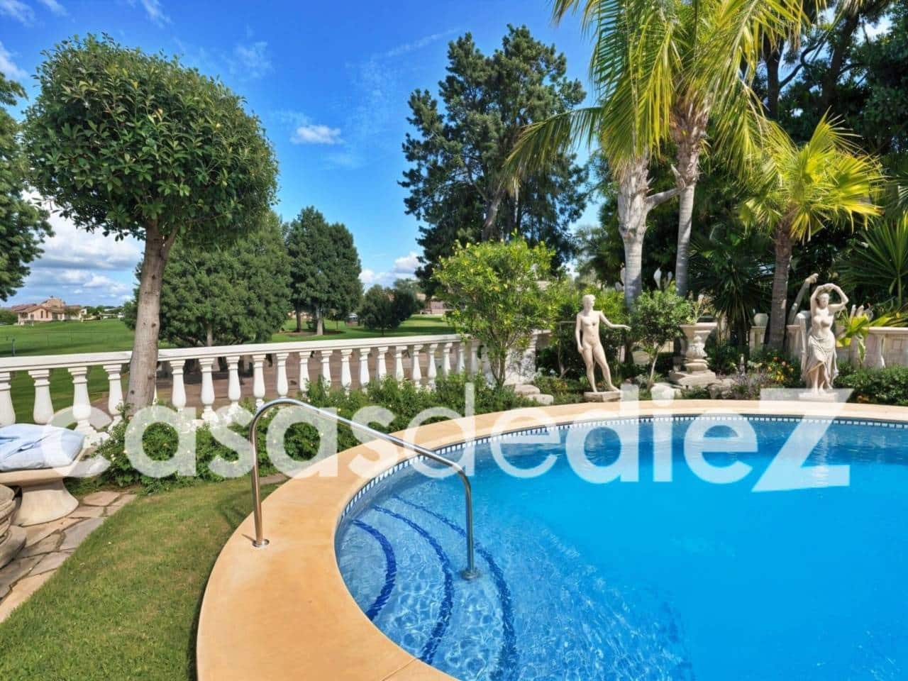 4 soverom Villa til salgs i Oliva Nova med svømmebasseng garasje - € 939 000 (Ref: 9425872)