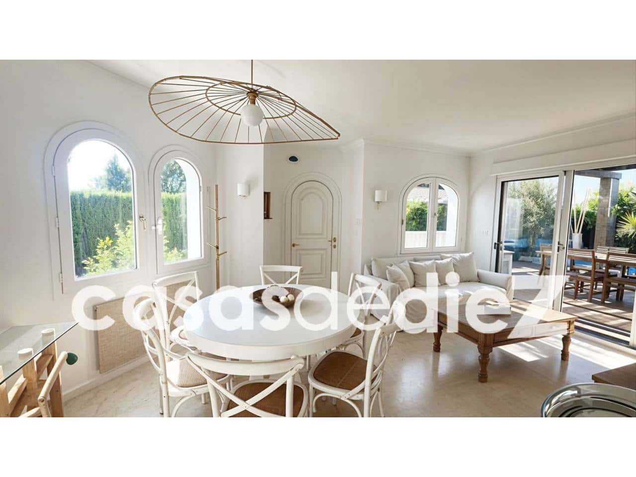 4 bedroom Villa for sale in Oliva Nova with pool garage - € 599,500 (Ref: 9425873)