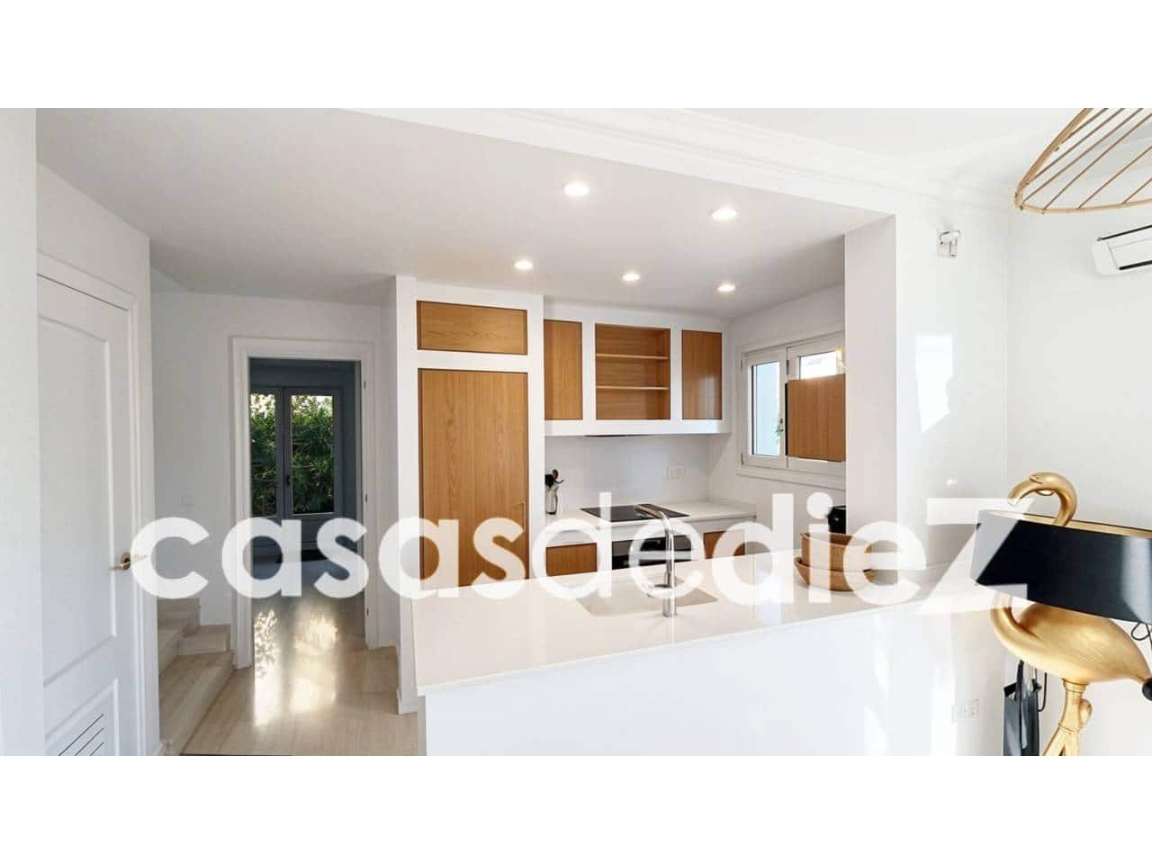 4 bedroom Villa for sale in Oliva Nova with pool garage - € 599,500 (Ref: 9425873)